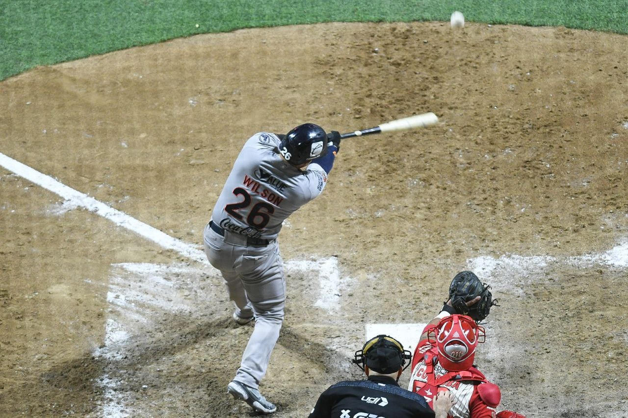 Diablura de Japhet Amador y los Diablos ganan el duelo inaugural de Liga Mexicana 12-10 a los Tigres De Quintana Roo