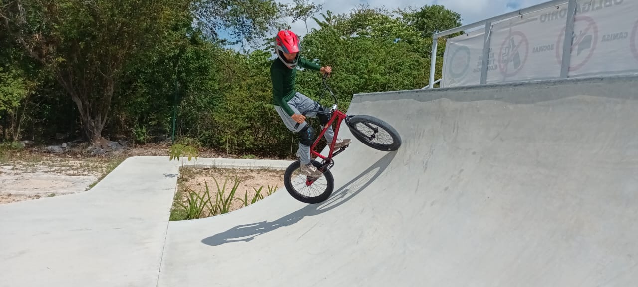 Samir Sosa se prepara para competir en el Nacional BMX