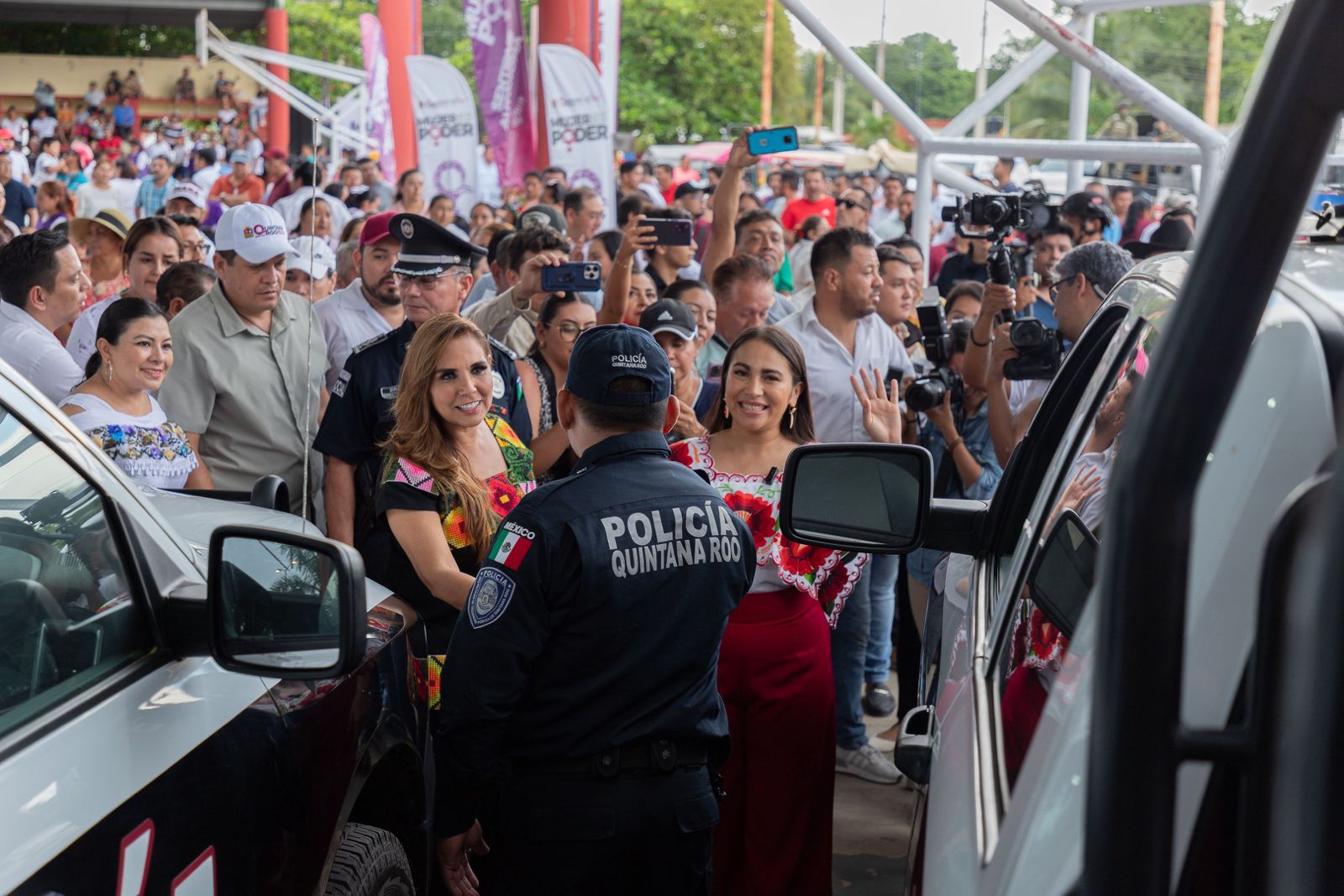 OPINIÓN: Mary Hernández pavimenta su camino rumbo a la reelección, sin que oposición alguna genere contrapeso