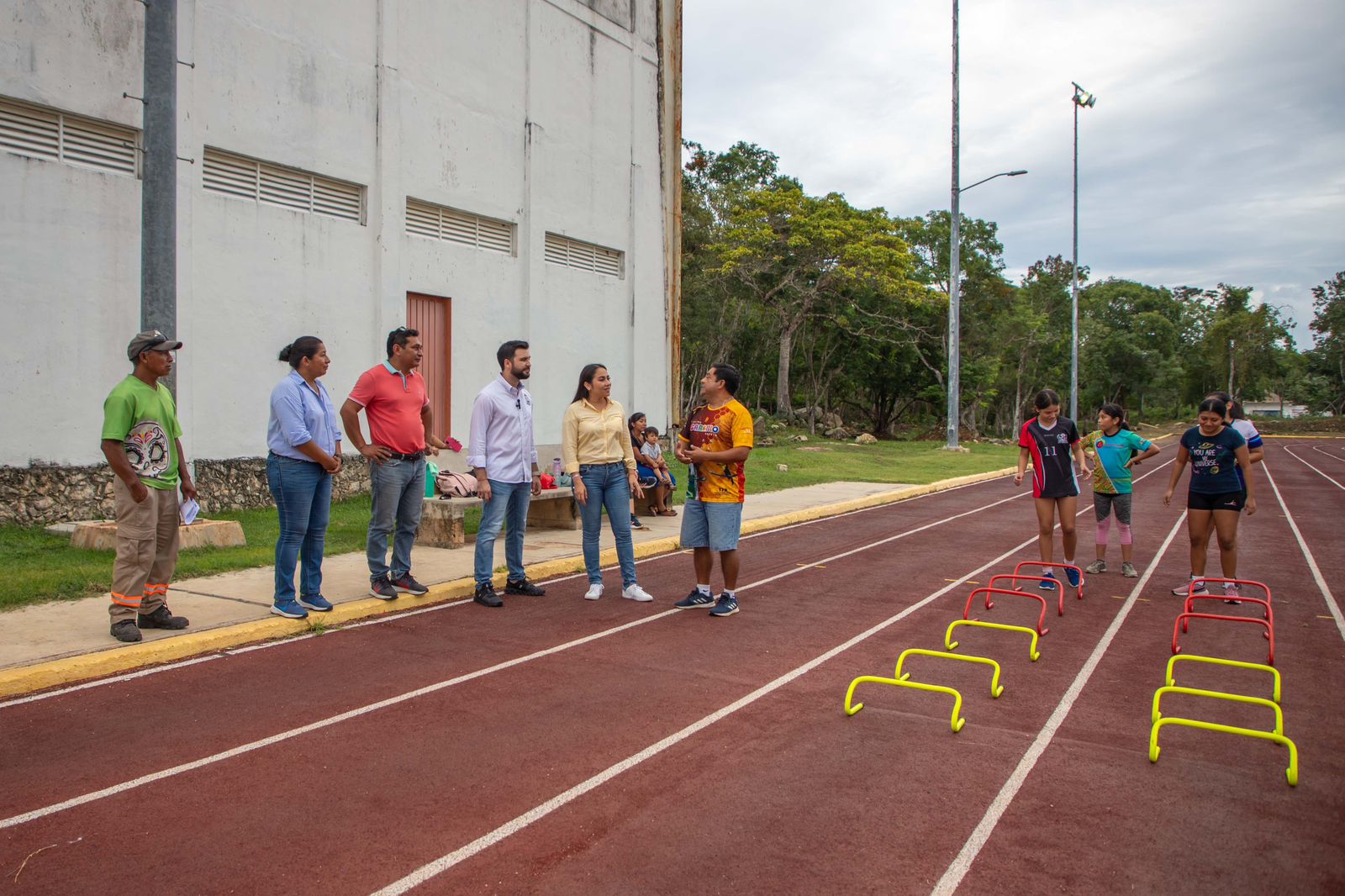 Unidad Deportiva Chan Santa Cruz recibirá mantenimiento