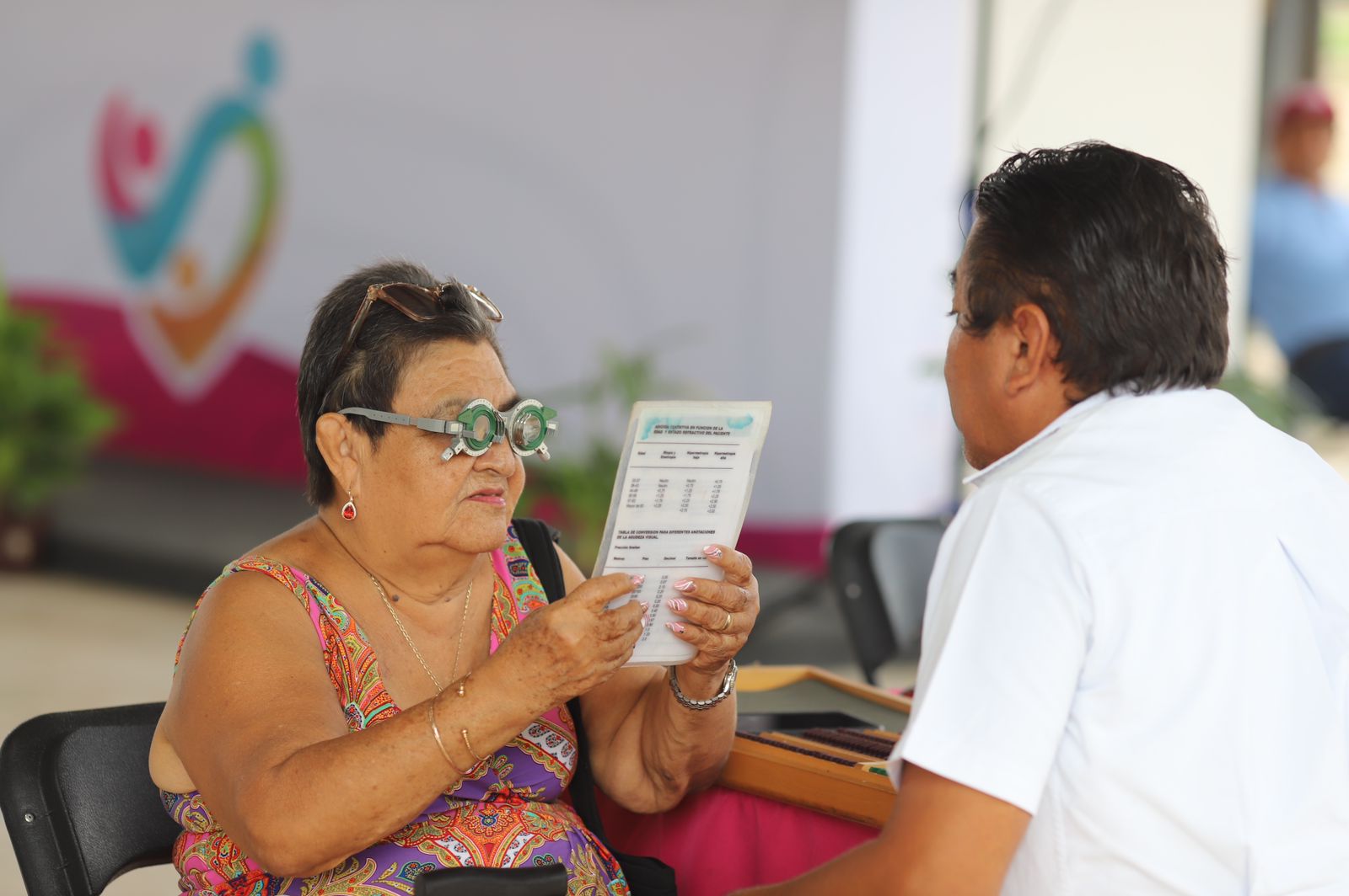 Mary Hernández respalda exitosa Feria de Servicios Asistenciales para Personas Mayores en Felipe Carrillo Puerto