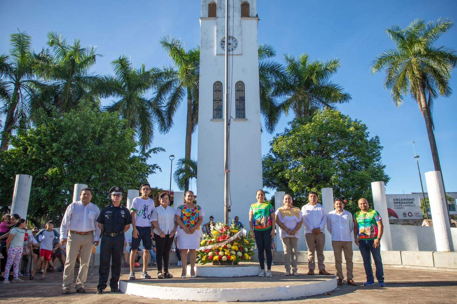 Con ofrenda floral conmemoran 173 años de la Fundación de Chan Santa Cruz -X báalam naaj