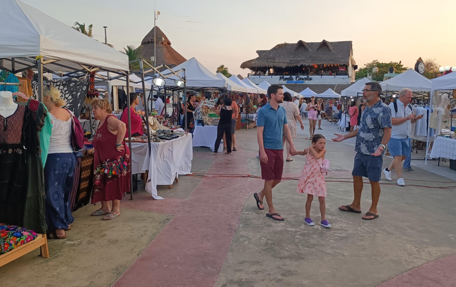 Presentan Nueva Edición del Pabellón Artesanal y Gastronómico "Creaciones de mi Gente"