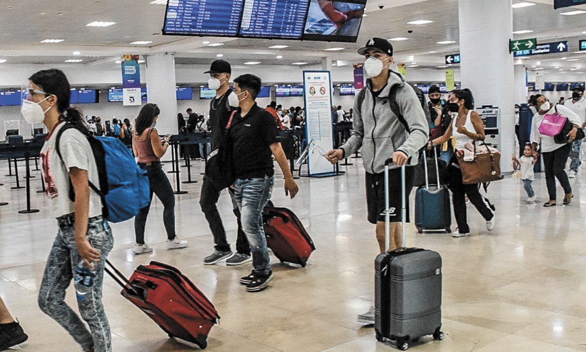 Aeropuerto de Cancún reporta crecimiento de 2.7% en tráfico de pasajeros respecto a 2023 