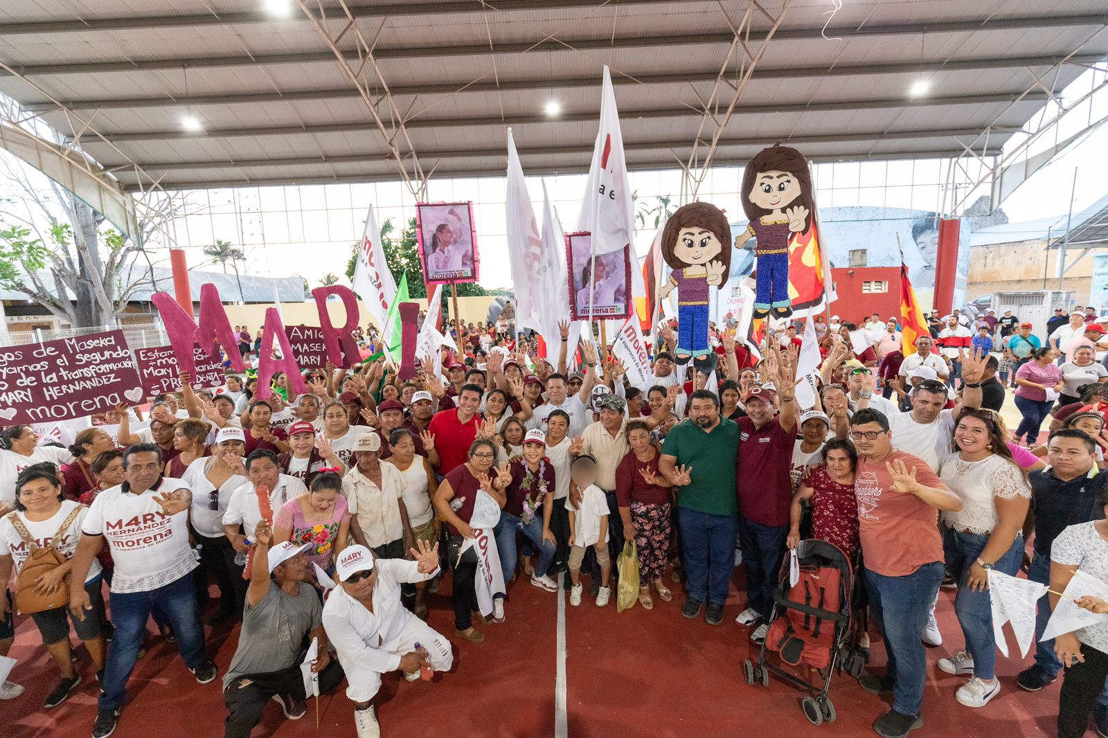 Mary Hernández visita el bastión morenista de Chunhuhub