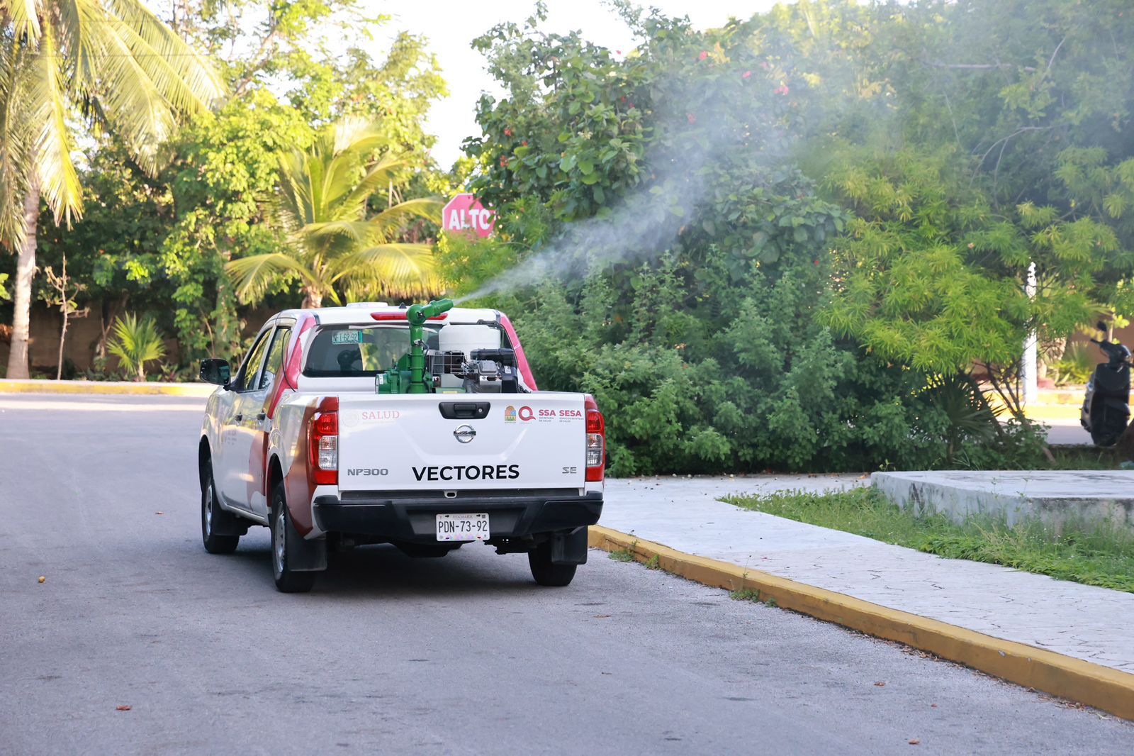 Gobierno Municipal continúa con Megacampaña de Nebulización en Isla Mujeres