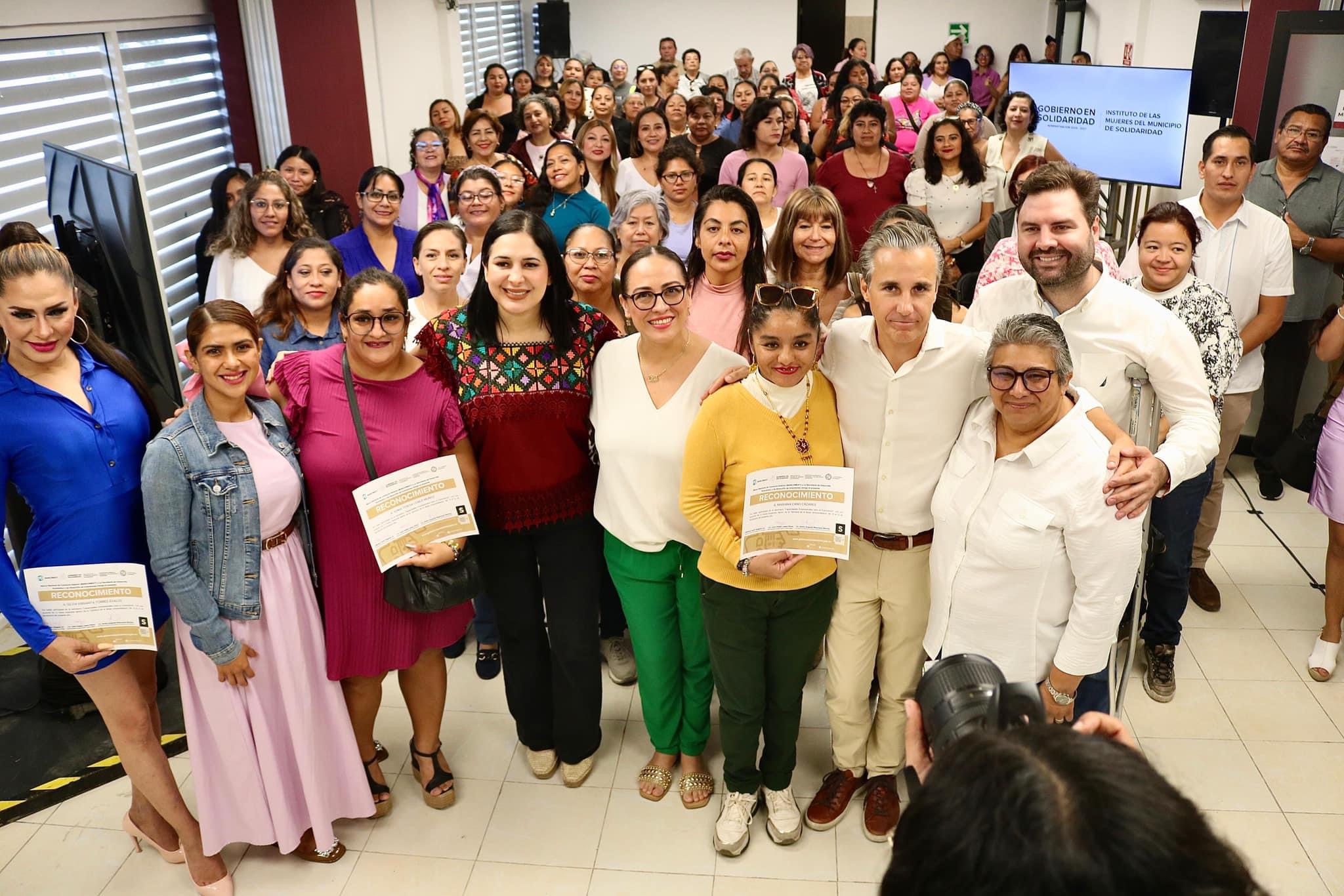 El gobierno de Solidaridad ofrece a mujeres emprendedoras oportunidad de iniciar sus propios negocios