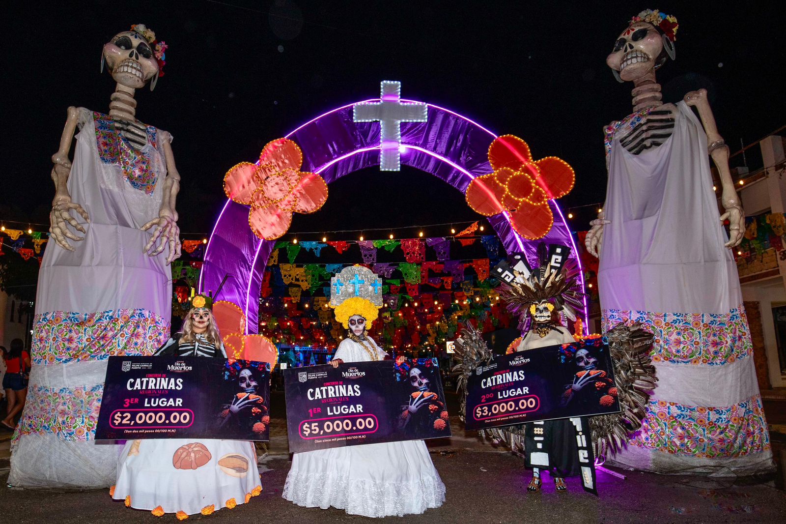 Preservando Tradiciones: Emotivo cierre del festival “Día de Muertos en Felipe Carrillo Puerto”