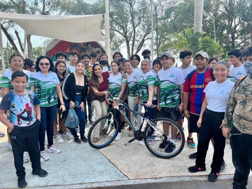 Bachilleres celebra el Día de la Madre Tierra con actividad “A Rolar Sin Contaminar”