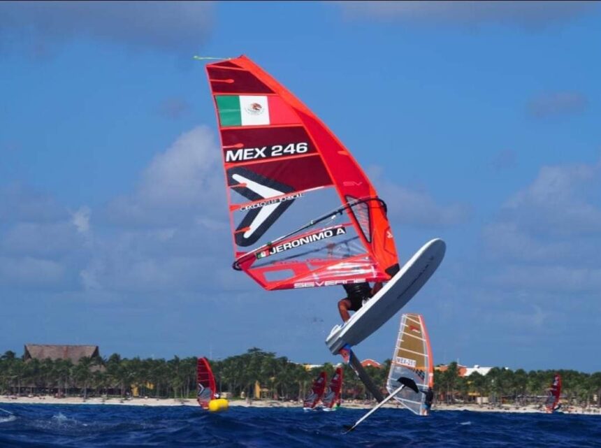 Los veleristas Isabella Niero y Jerónimo Abogado, clasificaron al Mundial Juvenil iQFOil de Brasil