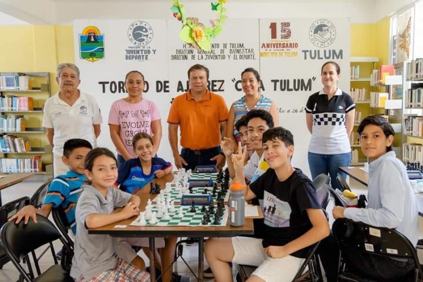 Mario Beier y Edwin Tapia, festejaron en los tableros el décimo quinto aniversario de fundación de Tulum