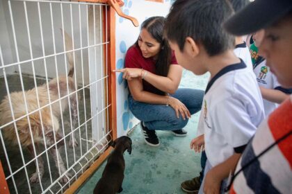 Mary Hernández abre el Centro de Bienestar Animal a visitas educativas infantiles