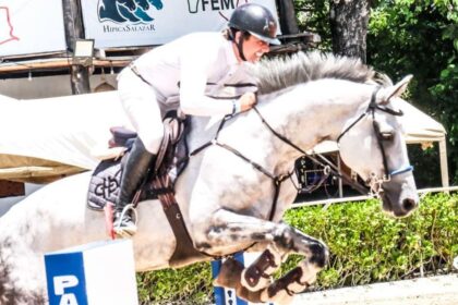 Arturo Parada conquista el gran premio de la Copa Internacional CSI2* Hípica Salazar