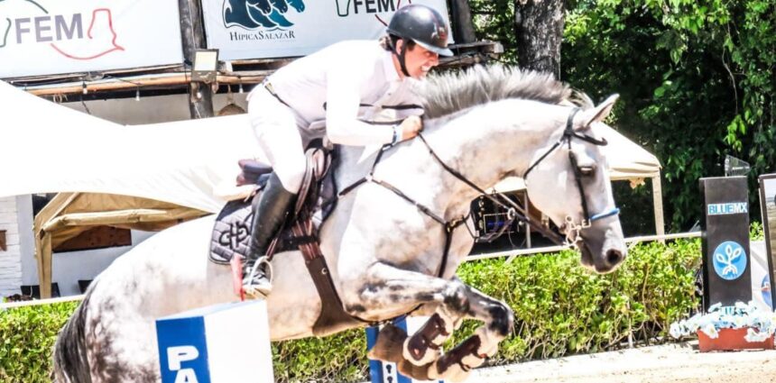 Arturo Parada conquista el gran premio de la Copa Internacional CSI2* Hípica Salazar