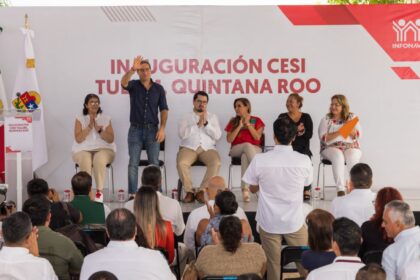 Diego Castañón celebra apertura del primer Centro de Servicio INFONAVIT en Tulum