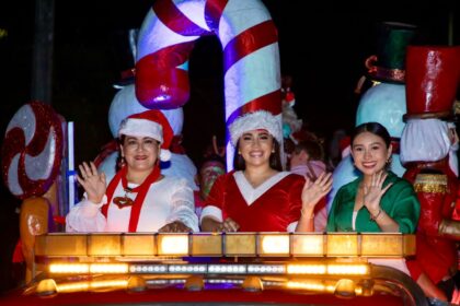 Mary Hernández une a familias en el encendido de luces navideñas de Felipe Carrillo Puerto