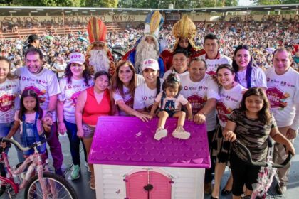 Multitudinario festejo de Reyes en Felipe Carrillo Puerto