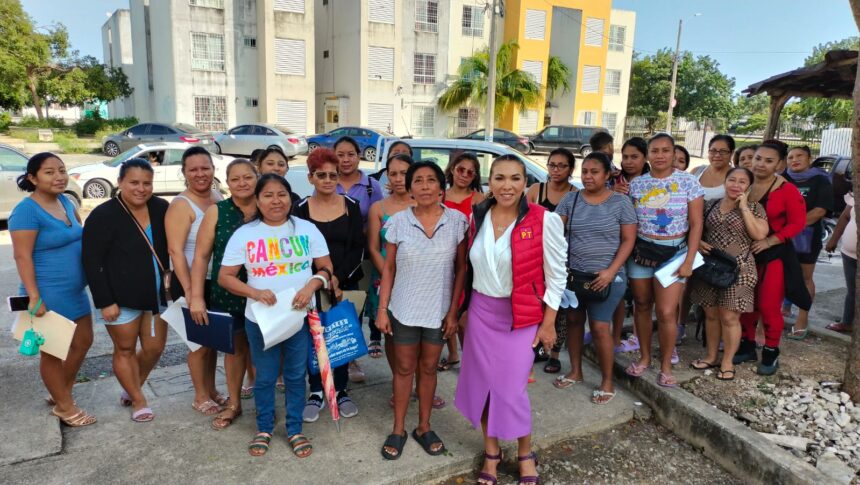 Lorena Martínez trabaja de manera incansable en territorio